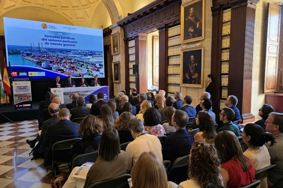 Puerto de Sevilla y Puertos del Estado congregan a 200 jurídicos en las XII Jornadas del sector