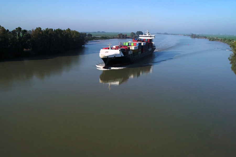 El Puerto de Sevilla desarrollará un gemelo digital del Guadalquivir y modernizará el intercambio de datos en el ecosistema portuario