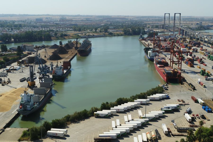 La Autoridad Portuaria de Sevilla cierra 2024 con la ‘cifra récord’ de 22,7 M€ de volumen de negocio y 5,6 M€ de beneficios