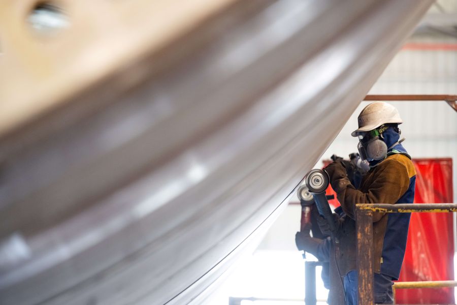 Puerto de Sevilla y Junta de Andalucía avanzan con las empresas portuarias en la especialización de la FP Dual hacia perfiles portuarios, logísticos e industriales