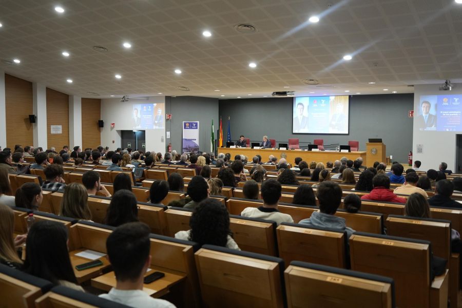 Autoridad Portuaria de Sevilla y MERLIN Properties debaten sobre el papel estratégico de los puertos en la revolución logística