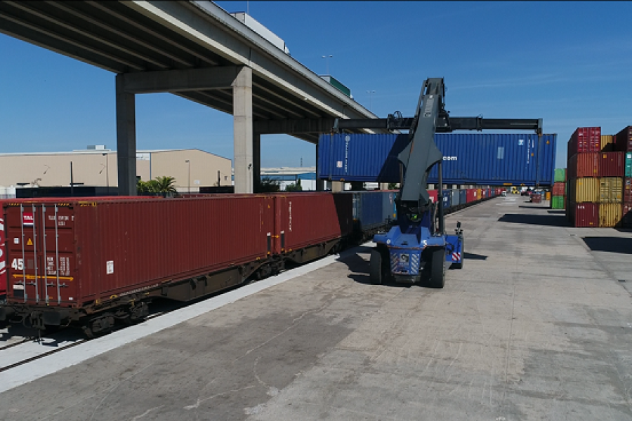 El Puerto de Sevilla aplica la tecnología a la gestión inteligente del ferrocarril