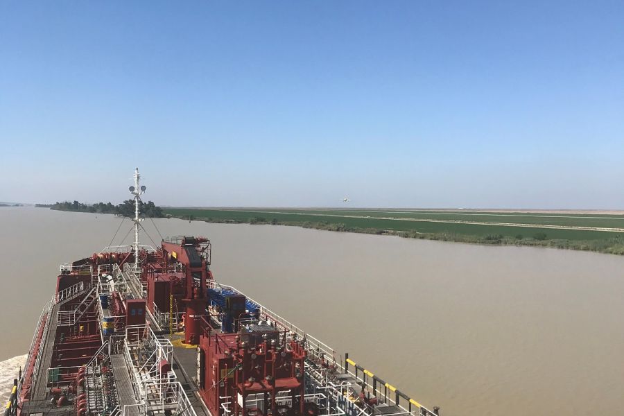 El Puerto de Sevilla aumenta el calado mínimo de entrada a la canal de navegación